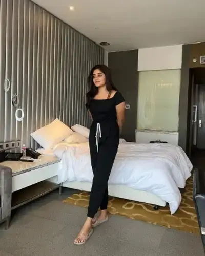 Call Girls Viman Nagar Cash On Delivery